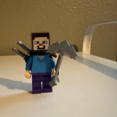 LEGO Minecraft Steve Minifigure w/ Sword & Axe Weapons Plastic Age 6+ (2024)