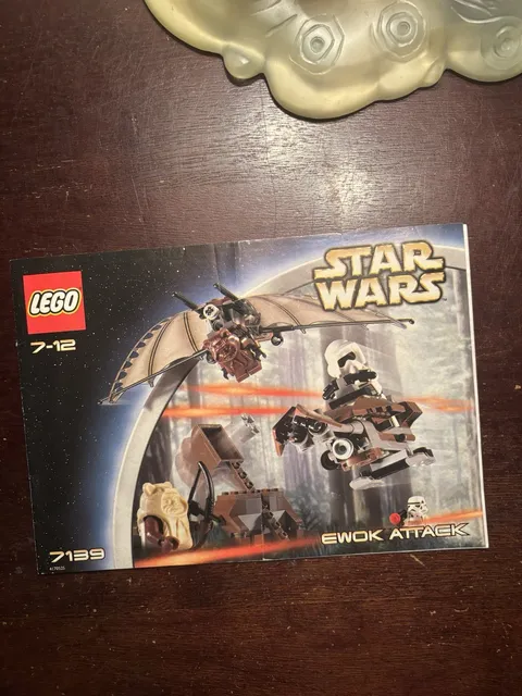 LEGO Star Wars Ewok Attack 7139 Illustrated English Instruction Manual Booklet
