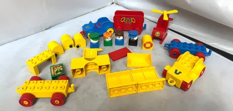 Vintage Duplo Lego Lot Farm People Vehicle Set Rodeo Helicopter bricks extras