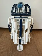 LEGO Technic Star Wars R2-D2 (8009) - Missing 1 Back Panel