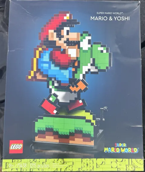LEGO Super Mario Super Mario World Mario Yoshi Nintendo Figure 71438