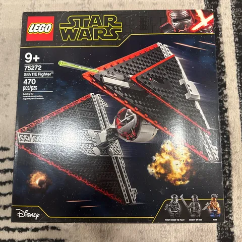 New - LEGO Star Wars: Sith TIE Fighter (75272)