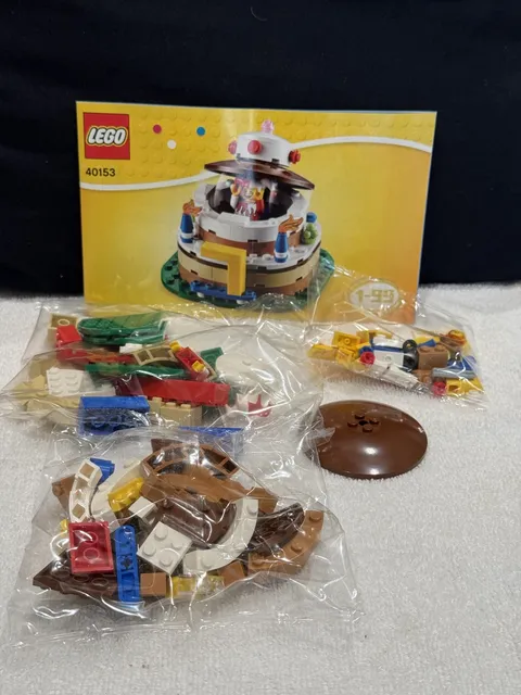 Lego 40153 Birthday Table Decoration Cake TOPPER Sealed Bags Brochure No Box