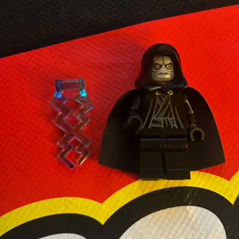 Lego Minifigure REAL MINI FIG Star Wars loose Emperor Palpatine gray head ^