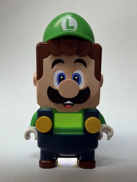 LEGO Super Mario Electronic Luigi Figure (from set 71387)