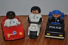 Lego Duplo Lot Police Car Motorcycle Policeman Paramedic Figures Vehicles