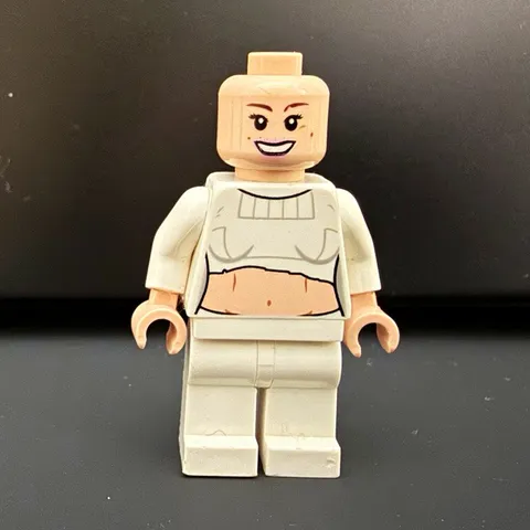 RARE LEGO Star Wars Padme Amidala without hair piece