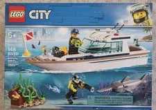 LEGO CITY: Diving Yacht (60221) New/Sealed