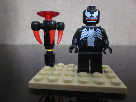 LEGO minifigure Venom sh542 Marvel Spider-Man Super Heroes 76115 76150 76175
