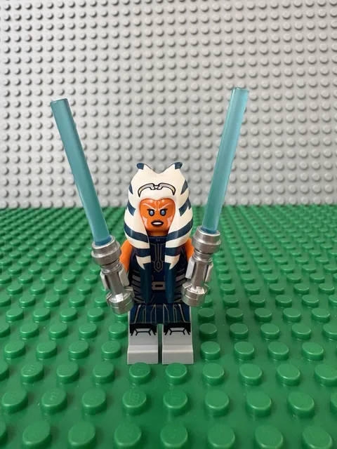 LEGO Star Wars Ahsoka Tano Clone Wars Minifigure