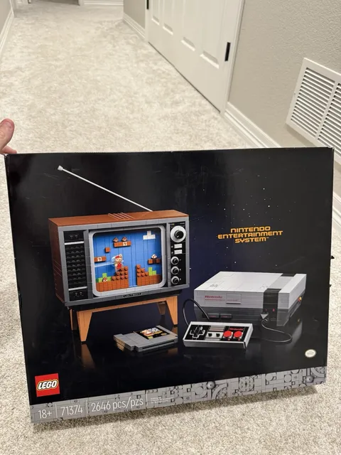 Lego Super Mario: Nintendo Entertainment System 71374 NEW