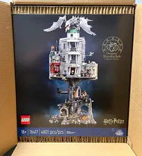 SEALED LEGO Harry Potter Gringott’s Bank  (76417)