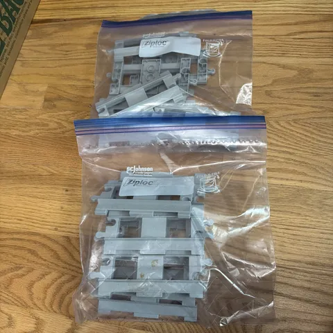 Lego Duplo Train Track Gray 16 Piece Lot ~ straight sections