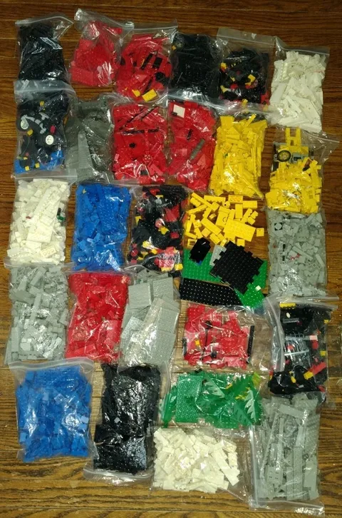 Huge Vintage LEGO Lot 90s Bricks Blocks Castle Pirates Medieval 