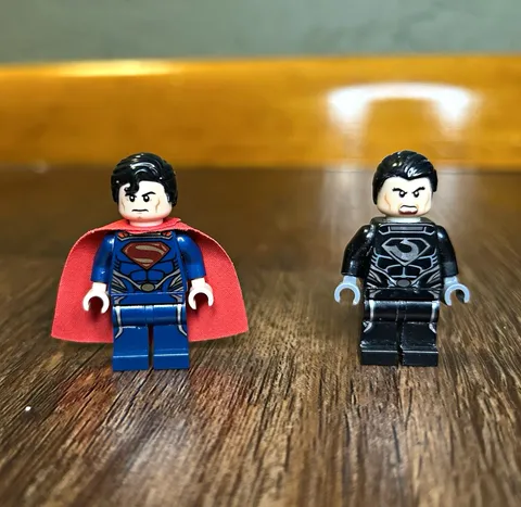 LEGO Superman Minifigures Lot of 2 Superman and General Zod