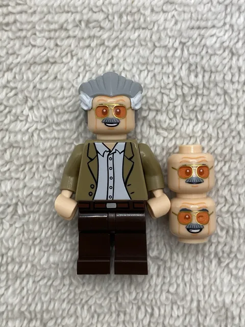 Lego Marvel Super Heroes 2 Stan Lee MRM Pad Custom Figure