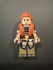 LEGO ALOY Minifigure Horizon Forbidden West (from Tall Neck)