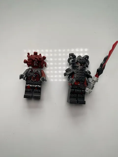 LEGO Ninjago minifigures of General Machia and Rivett Vermillion Hands of Time