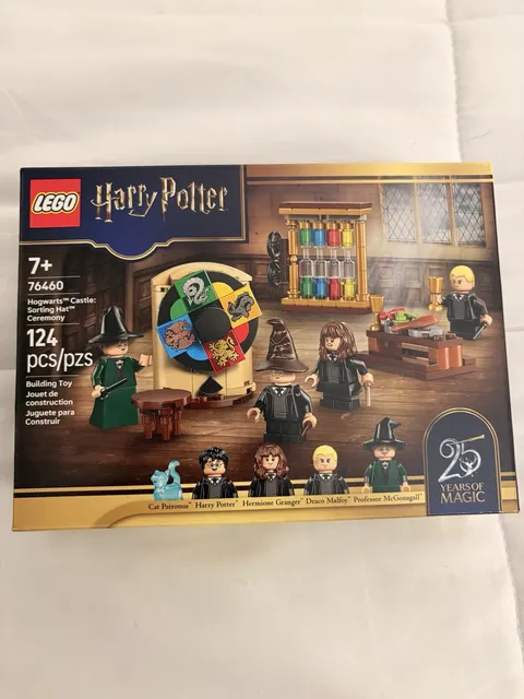 HARRY POTTER LEGO 76460 Hogwarts Castle Sorting Hat Ceremony