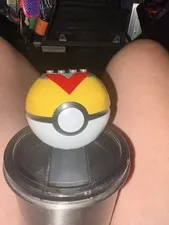 LEGO Poké Ball Container Printed Brick-Built Sphere Pokémon Yellow/White/Red