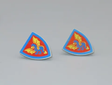 LEGO #41 Dragon blue red yellow 2 shields minifigures 6086 6085 6079 1491