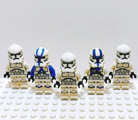 Lego Star Wars Clone Trooper White & Blue Minifig Lot Of 5 New Authentic Items !