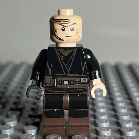 LEGO Star Wars Minifigure SW0526 Anakin Skywalker Dark Brown Legs Headset - 1V