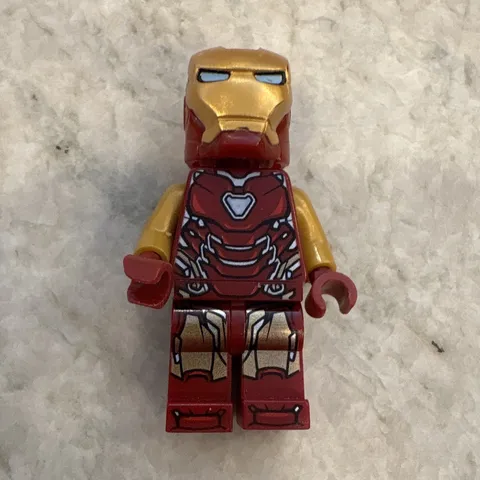 LEGO Marvel Super Heroes Iron Man Minifigure 1 Piece Age 6+ Plastic