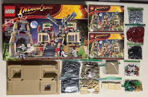 LEGO Indiana Jones: Temple of the Crystal Skull (7627), Complete w/ Manual & Box