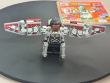 LEGO Marvel Super Heroes Avengers Infinity War 76104 Falcon Minifigure