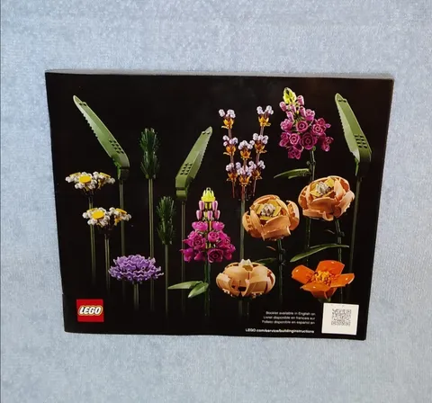 LEGO Flowers Set Instruction Booklet, Directions Manual, 2021