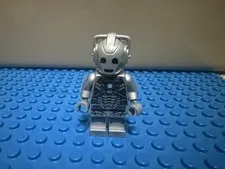 LEGO Cyberman Minifigure  71238