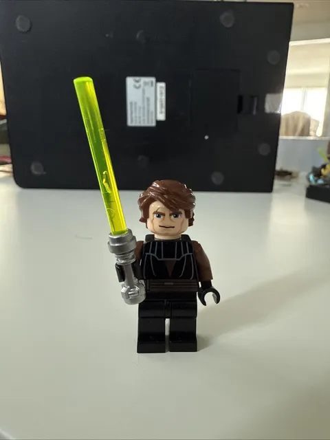 LEGO Star Wars Anakin Skywalker Padawan Minifigure SW0488 from 75021