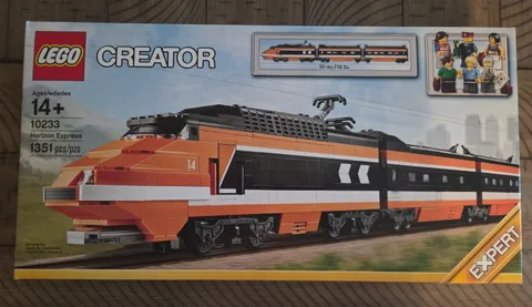 Lego 10233 Horizon Express 1351pcs New in Sealed Box