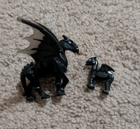Lego Harry Potter Thestral And Baby Thestral  Minifig Lot