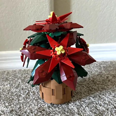 LEGO Poinsettia Plant & Flower Built Model