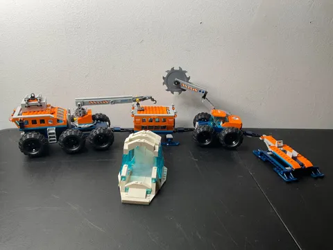 LEGO CITY: Arctic Mobile Exploration Base (60195) | Pre-built
