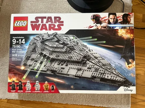 LEGO Star Wars: First Order Star Destroyer (75190) SEALED