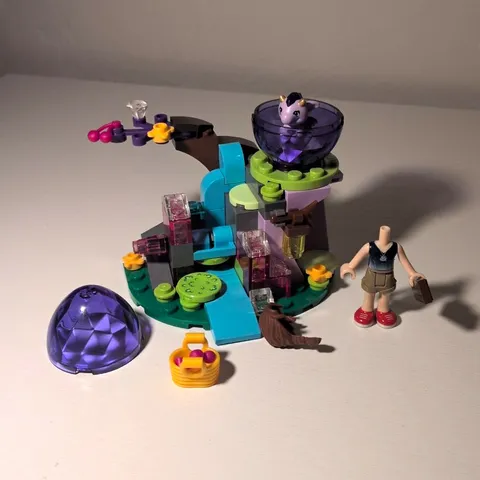 LEGO Elves Emily Jones & the Baby Wind Dragon Lego set 41171