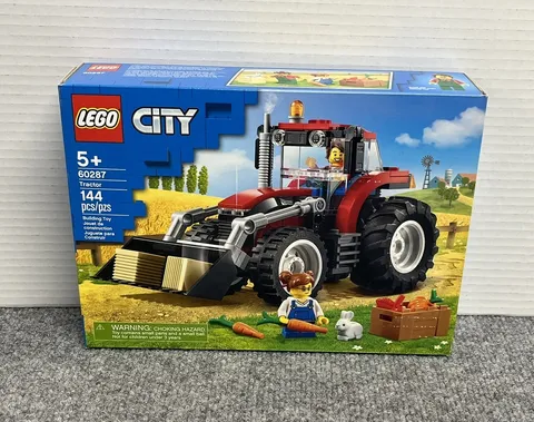 Lego City Tractor Set 60287