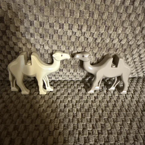 Official LEGO Light Tan And Dark Tan Camel Collectible LEGO Figures 2010s 