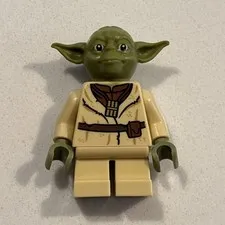 Lego Yoda Minifigure #sw0906 Olive Green, Belt Set #75208 Yoda’s Hut
