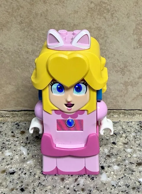 LEGO Super Mario Princess Peach Interactive Peach Figure w/ Ears