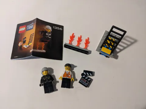 Complete 2001 Lego Studios Stuntman Catapult Set #1356 with Instructions