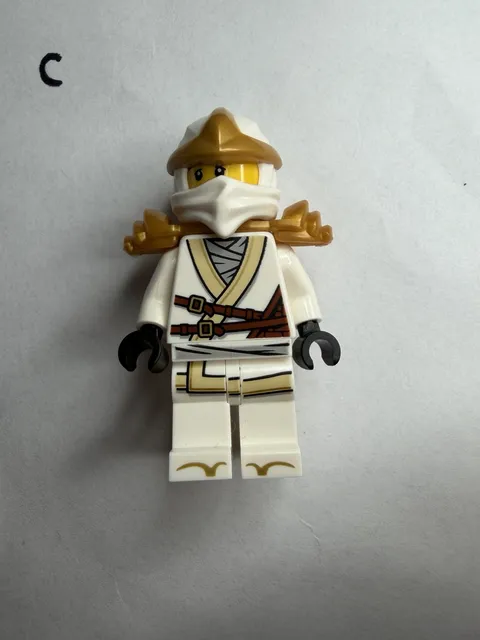 LEGO Ninjago Zane ZX Rise of the Snakes White minifigure Ninja 9445 9449 9440