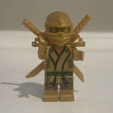LEGO NINJAGO Lloyd Golden Ninja Minifigure with Helmet & 2 Swords - (njo0073)