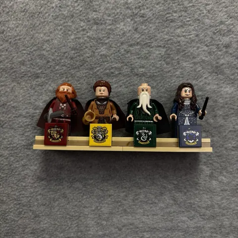 LEGO 71043 Minifigures Hogwarts Castle Founding Members