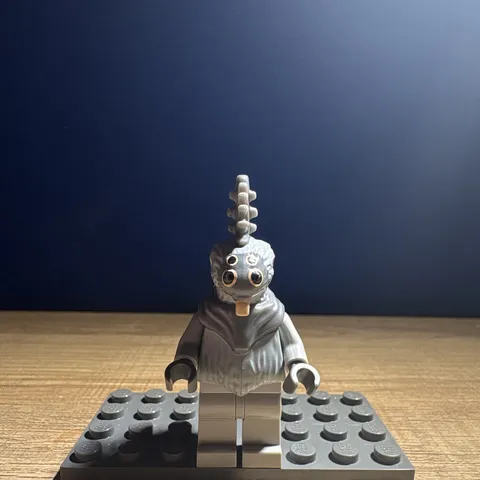 LEGO Thi-Sen (Talz Chieftain) sw0264 minifigure | pre-owned | Perfect Condition