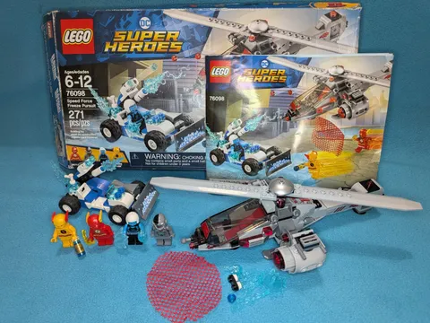 LEGO DC Heroes: Speed Force Freeze Pursuit (76098) Complete W/Reverse Flash