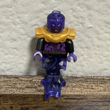 LEGO Plastic Minifigure Purple Head/Character with Gold Shoulder Armor